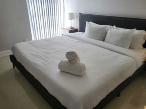 Others 4 Artrageous on the river By RocketStay