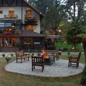 Primary image1石頭旅館,新娘面纱瀑布飯店