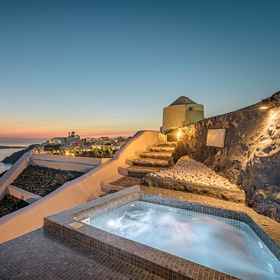 Primary image 1 Enalion Suites, Sunset in Oia Hotels