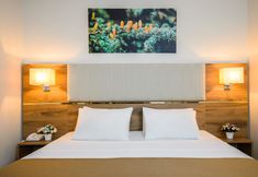 その他 6 White House Hotel