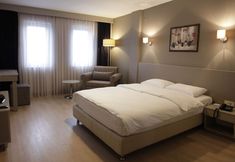 Others 3 Zinos Hotel