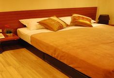 Lainnya 3 White House Asoke Sukhumvit 18