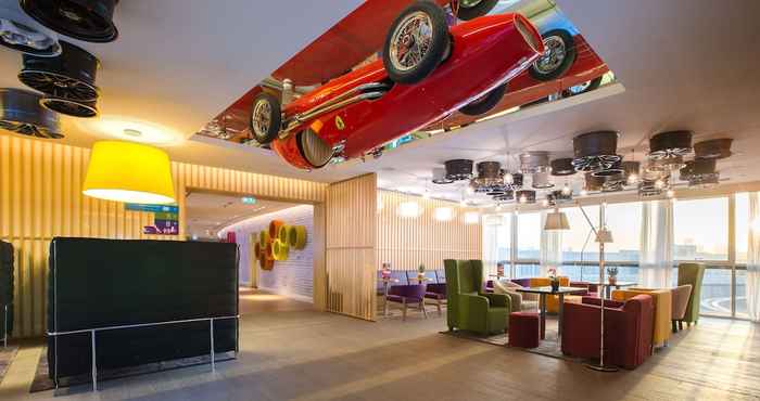 Others Park Inn by Radisson Dubai Motor City