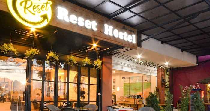 Lainnya Reset Hostel