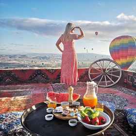 Primary image 1 爱马仕洞穴酒店, 格雷梅旅游信息 酒店