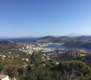 Others 3 Swallows Of Patmos