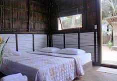 Others 7 Mangoriders Beach Club