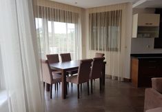 その他 5 Cristal Villalar