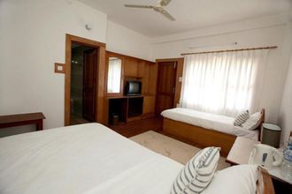 อื่นๆ 4 Hotel Westwood