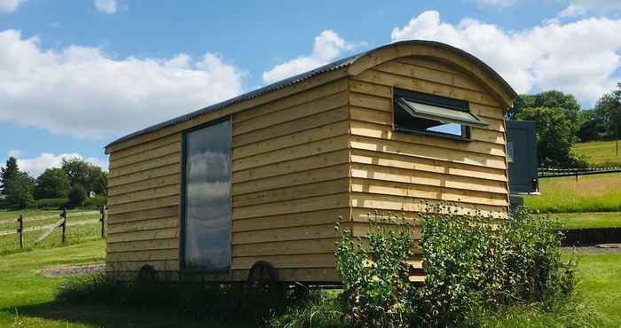 Others Slades Farm Glamping