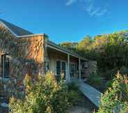 Others 6 Freycinet Stone Studio 6