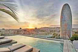 Hotel SB Glow 4 Sup, USD 300.16