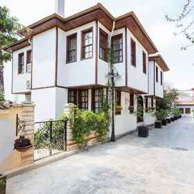 Primary image 1 デフネ オールドタウン スイーツ, カレイチ ホテル