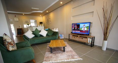 Others 2 Urla Zeytin Otel