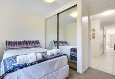 Others 6 La Mer Apartments