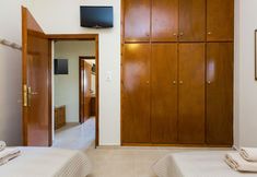 Others 7 Gorgeous Villa With Pool & Gardens