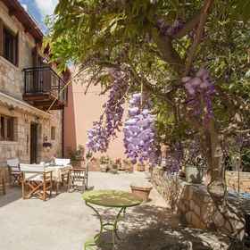 Primary image 1 Traditional Elegant Cretan Mansion, Chania Regional Unit Hotels