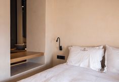 Khác 7 Monastery Estate Venetian Harbor