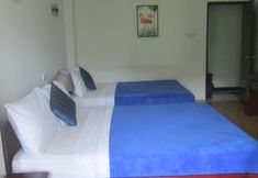 其他 7 Slightly Chilled Yellow House