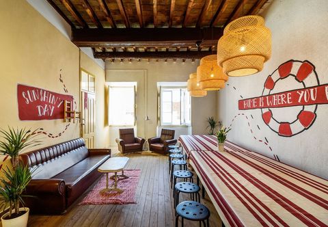 Khác Suntrap Hostel