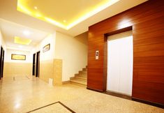 Others 2 Hotel Royal Dezire