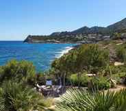 Others 3 Mallorca front line property sea access