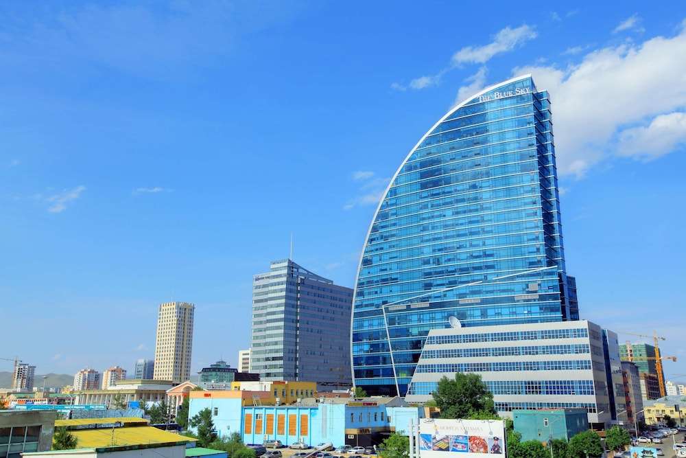 Blue Sky Hotel & Tower - khách sạn ở Mông Cổ”