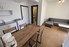 Others 2 Esmana Otel