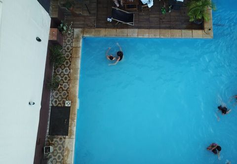 Others La Familia Hotel