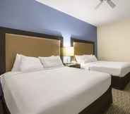 Others 2 Rodeway Inn & Suites Mackinaw City - Bridgeview