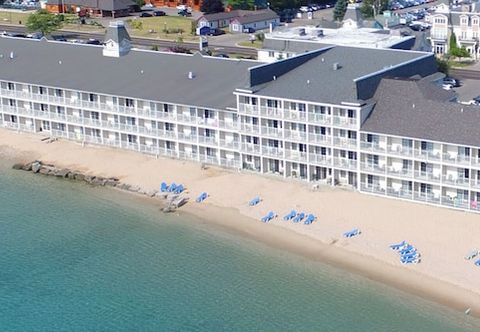 Others Hamilton Inn Select Beachfront Mackinaw City