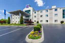 Motel 6 Bristol, VA, SGD 111.44