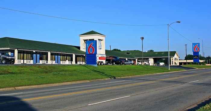 Lainnya Motel 6 Sallisaw, OK