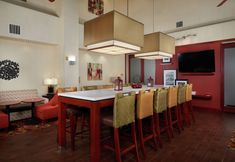 Others 2 Hampton Inn and Suites Roswell