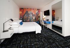 Others 2 Jupiter Hotel