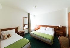 Lainnya 5 Airport Hotel