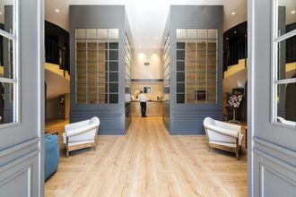 기타 4 Guitart Grand Passage