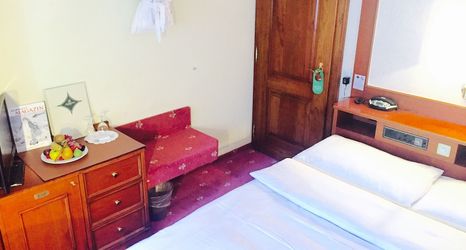 기타 2 Hotel Antares