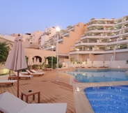 Lain-lain 3 Macaris Suites and SPA