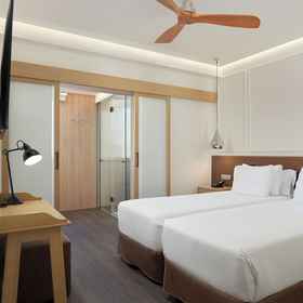 Primary image 1 H10 Universitat Hotel, โรงแรม & ที่พัก Vortex Residential Properties