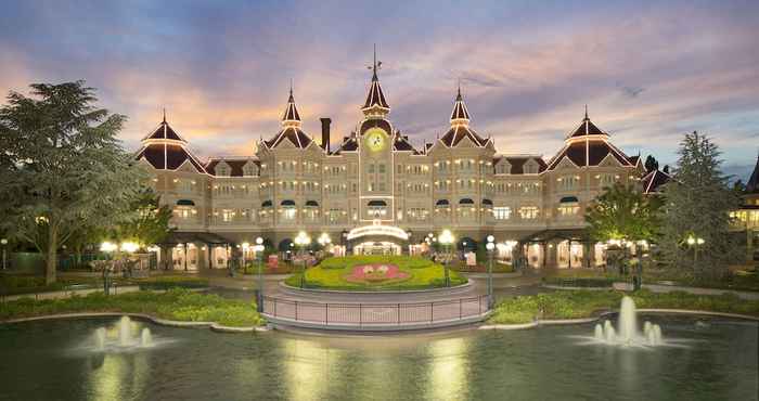 Others Disneyland® Hotel