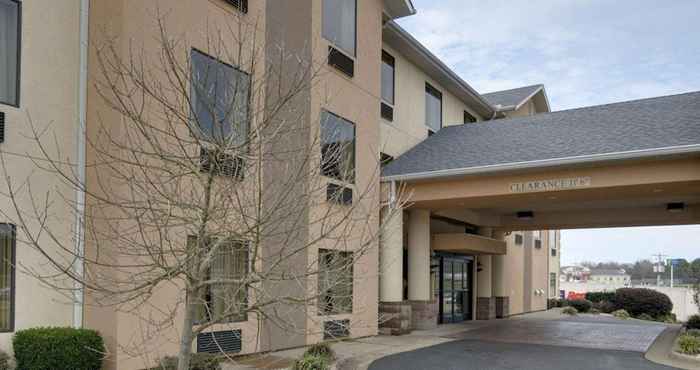 Khác Quality Inn & Suites Malvern