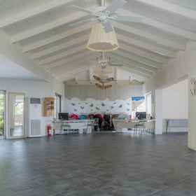 Interior entrance1自由利基亞度假村,穆拉飯店