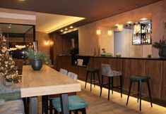 기타 4 Harmony Suite Hotel