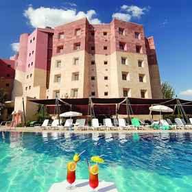 ภาพหลัก 1 Kapadokya Lodge, ネヴシェヒル ホテル