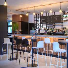 Primary image1Tulip Inn Antwerpen,彼得·保罗·鲁本斯雕像飯店