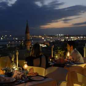 Primary image1達芙妮高級飯店,Ozi Pizza & Pasta飯店