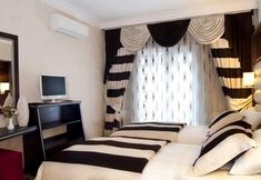 其他 6 Turist Hotel