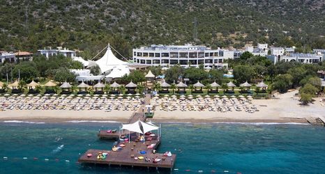 Others 2 Latanya Park Resort