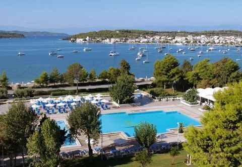 Lainnya AKS Porto Heli